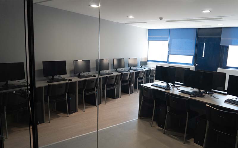 Computer Lab Aegean College Athens