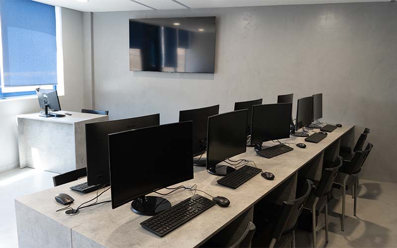 Computer Lab Aegean College Athens