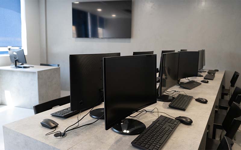 Computer Lab Aegean College Athens