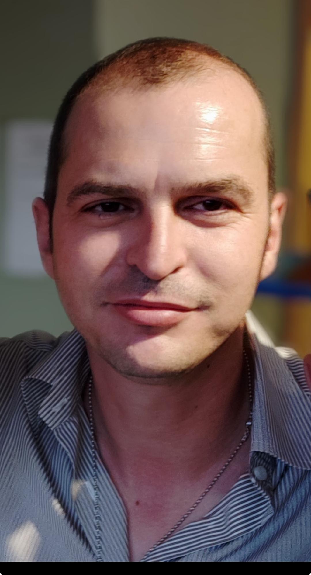 Ίβος Μαγγάρας